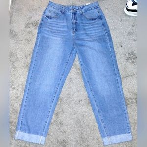 Mom jeans